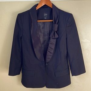 ONLY black jakcet 165/84a